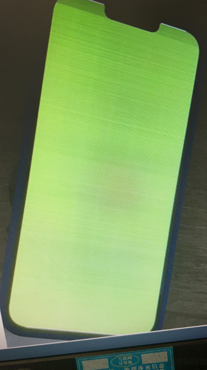 苹果手机绿屏又来，曾因粉屏上热搜