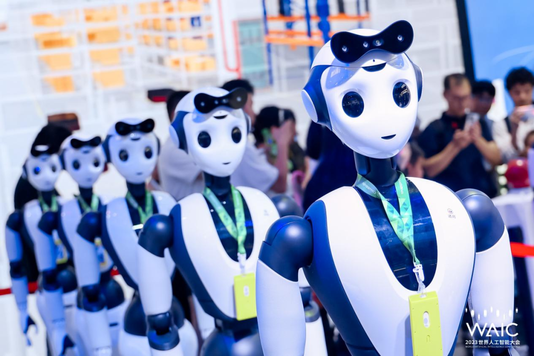 达闼机器人获超10亿元C轮融资，传计划最快今年赴港IPO，与中金、海通国际合作