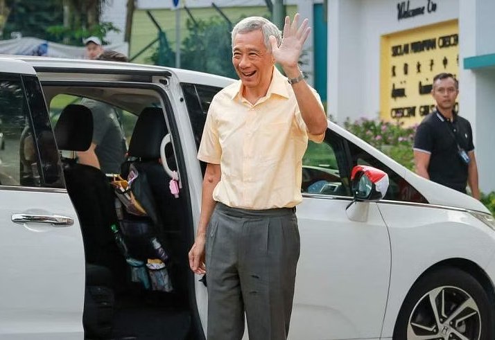 他高票当选新加坡总统，曾说美对华“去风险”是错误道路