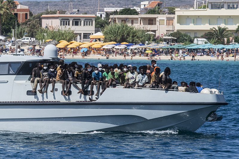 移民潮汹涌，意大利将采取“特别措施”
