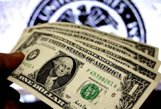 美元升至2023年高位，而美联储路径上的收益率继续上升