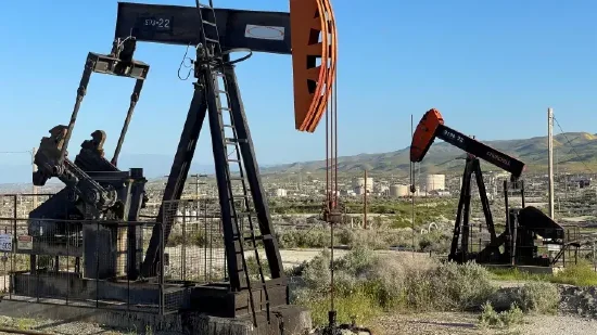 周三美国WTI原油重挫5.6% 创8月底以来最低收盘价