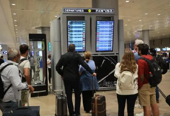 美媒：多家主要航空公司取消了飞往以色列本古里安国际机场航班