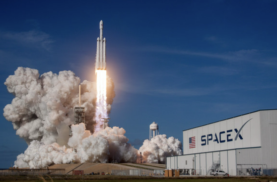 SpaceX讨论最早在2024年通过IPO剥离星链业务？马斯克回应“假消息”