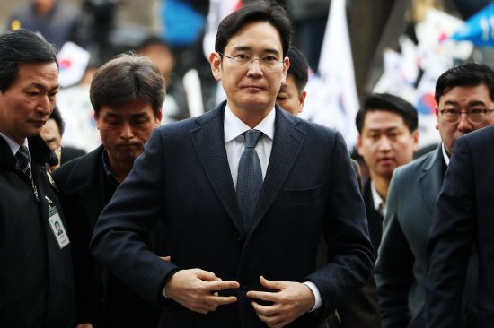 韩国检方要求判处三星会长李在镕5年监禁
